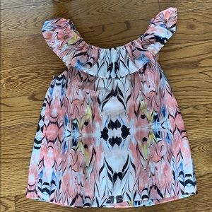 Scoop neck, sleeveless blouse